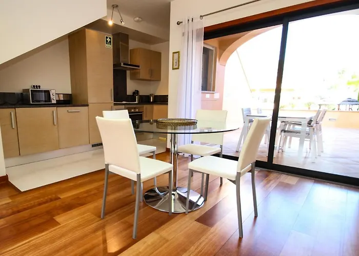 Luxury Apartment - T2 Vue Sur Piscine - Praia Da Luz